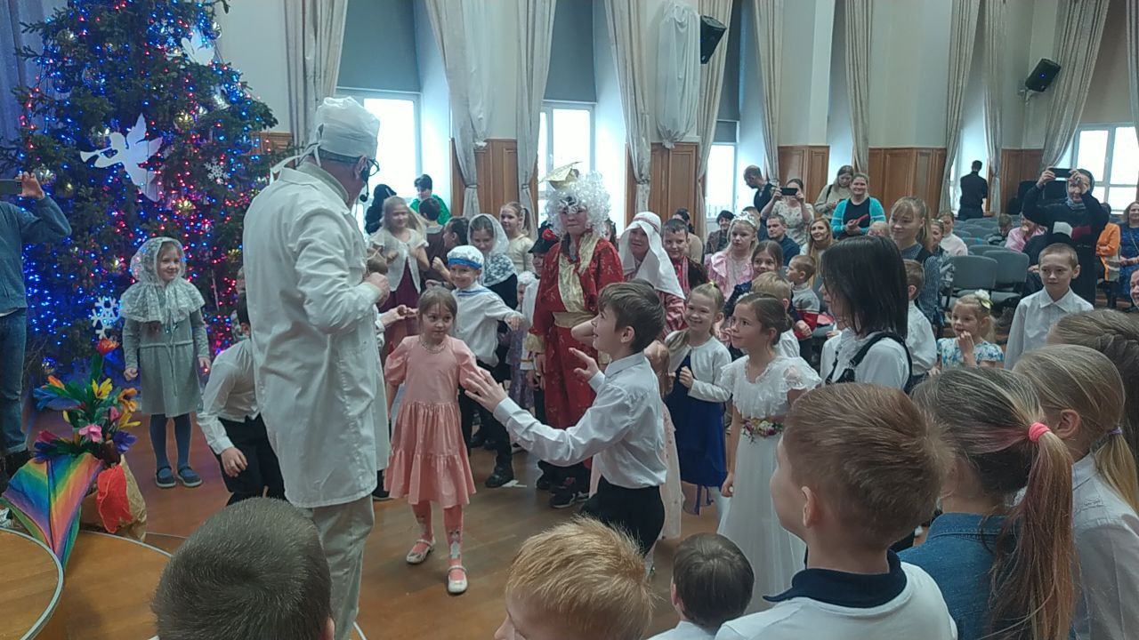 photo1673877003 43